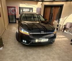 Kia Cadenza